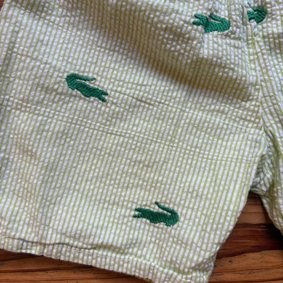 Smockadot Kids green white seersucker alligator embroidered boys shorts SIZE 3T - Picture 2 of 4